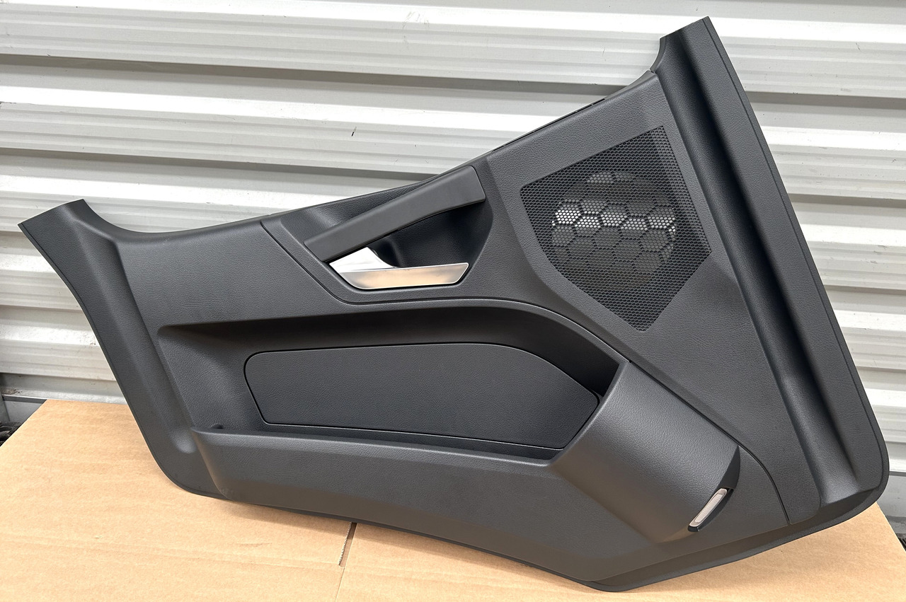 MERCEDES UPHOLSTERY DOOR LEFT SIDE AROCS ACTROS MP4 MP5 - Dør og deler: bilde 1 MERCEDES UPHOLSTERY DOOR LEFT SIDE AROCS ACTROS MP4 MP5 - Dør og deler: bilde 1