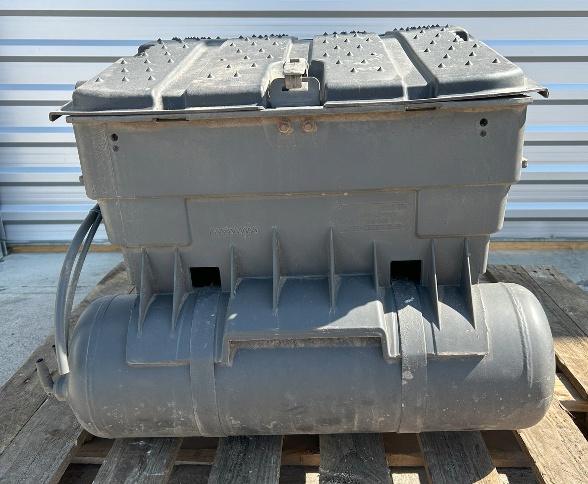Mercedes AROCS MP4 BATTERY BOX WITH CYLINDERS - Batteri for Lastebil: bilde 2 Mercedes AROCS MP4 BATTERY BOX WITH CYLINDERS - Batteri for Lastebil: bilde 2