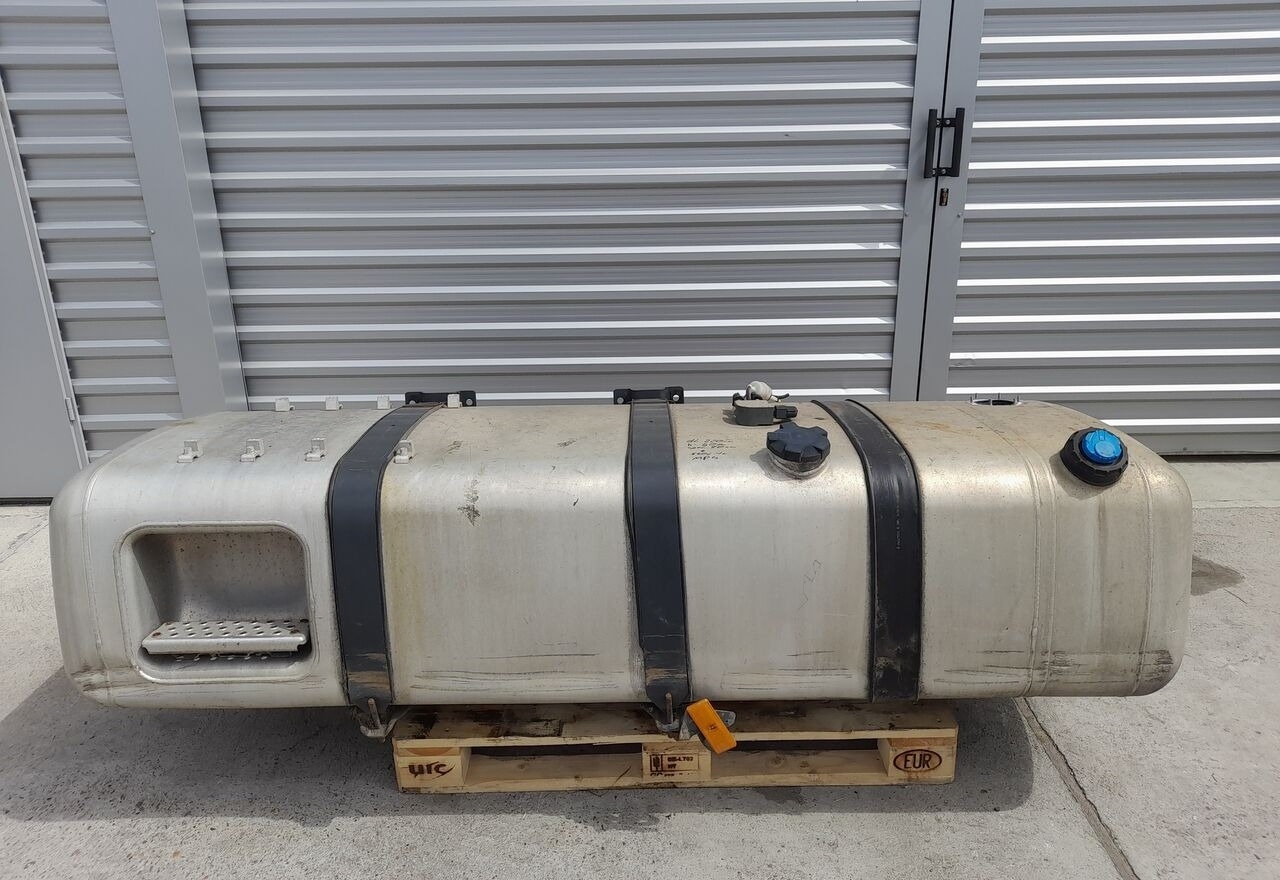 Mercedes-Benz ACTROS MP4 660L A9604703501 Mercedes-Benz truck - Drivstofftank for Lastebil: bilde 1 Mercedes-Benz ACTROS MP4 660L A9604703501 Mercedes-Benz truck - Drivstofftank for Lastebil: bilde 1