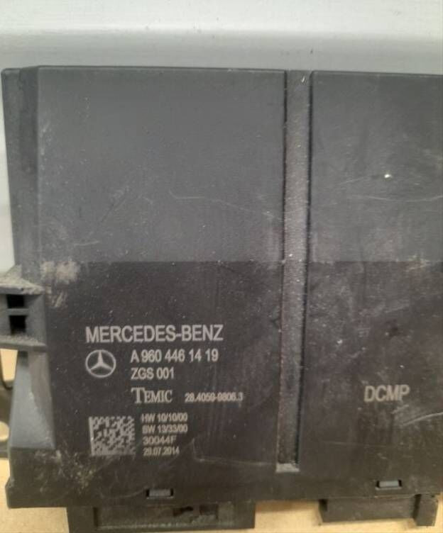 STEROWNIK DRZWI Mercedes-Benz ACTROS MP4 truck - Elektrisk system for Lastebil: bilde 2 STEROWNIK DRZWI Mercedes-Benz ACTROS MP4 truck - Elektrisk system for Lastebil: bilde 2