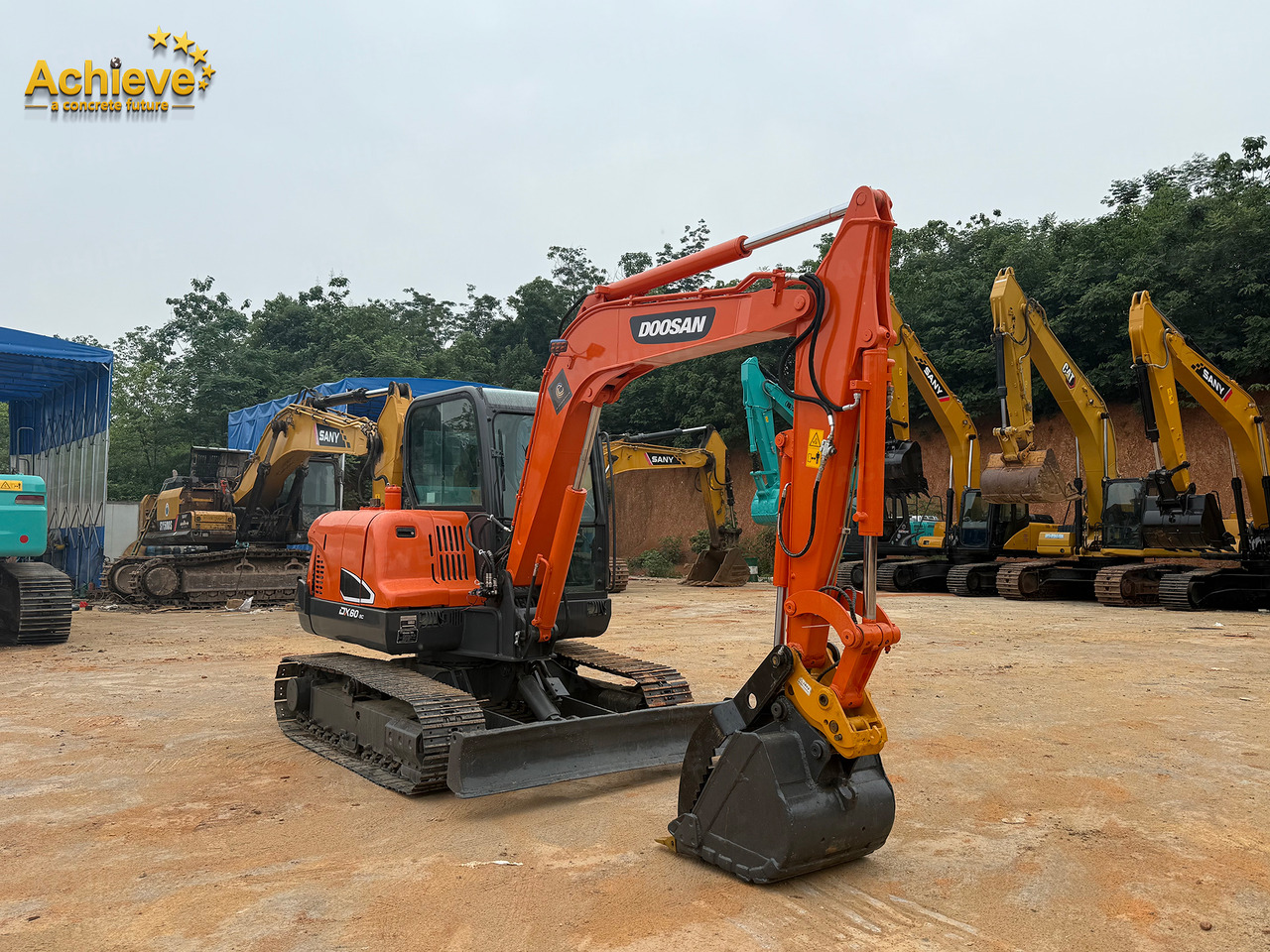 DOOSAN Diwanlun DX60-9 Excavator 38.9(52.1)/2100kW(HP) / rpm D24C 0.23m3 5700kg 4.2+2.8Ton 【ACHIEVE】 TOP CONDITION!!! - Beltegraver: bilde 2 DOOSAN Diwanlun DX60-9 Excavator 38.9(52.1)/2100kW(HP) / rpm D24C 0.23m3 5700kg 4.2+2.8Ton 【ACHIEVE】 TOP CONDITION!!! - Beltegraver: bilde 2