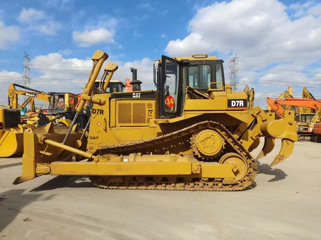 Caterpillar Secondhand Bulldozer CAT D7R Japan Origin Tracked Tractor - Bulldozer: bilde 3 Caterpillar Secondhand Bulldozer CAT D7R Japan Origin Tracked Tractor - Bulldozer: bilde 3