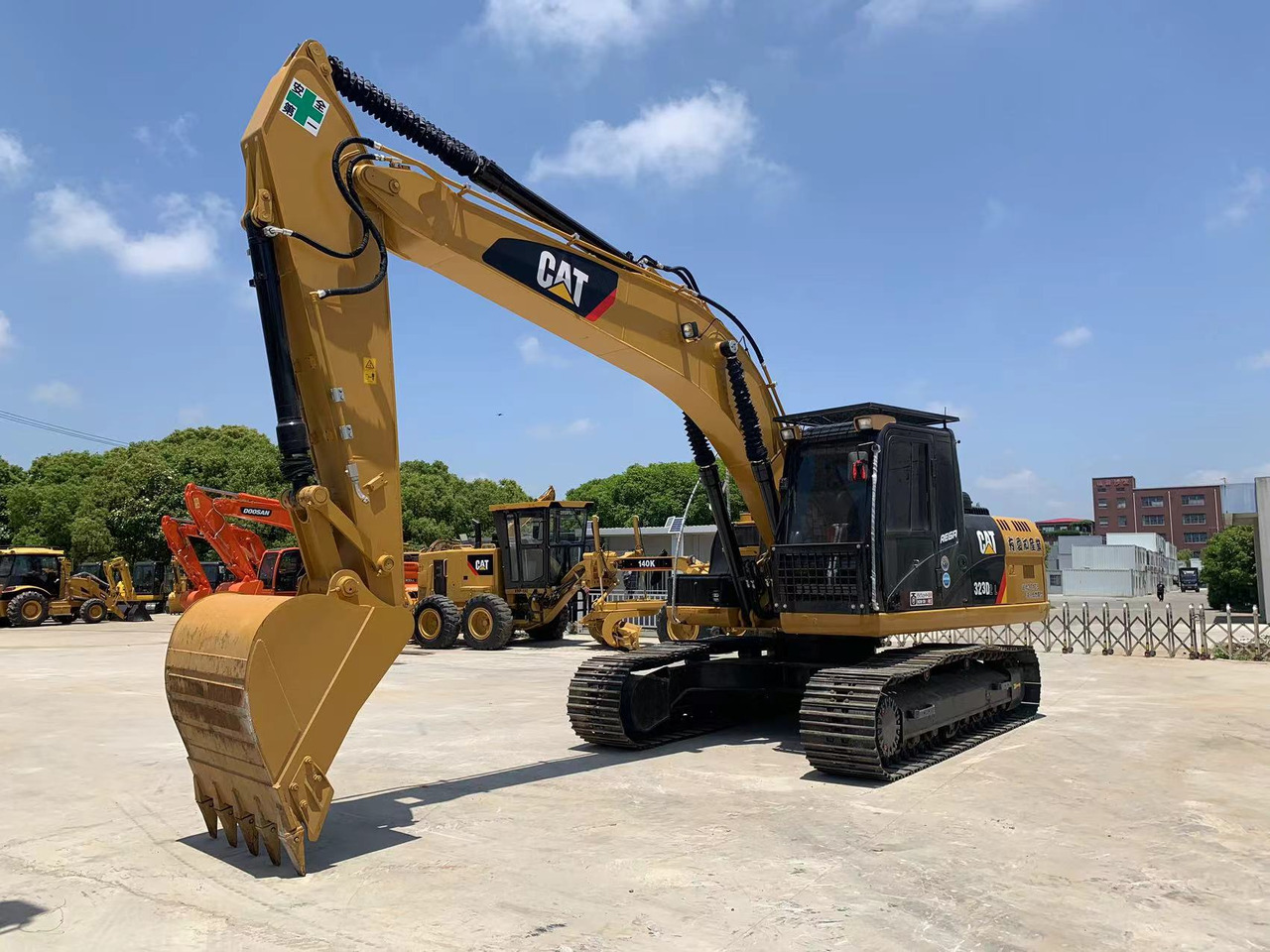 Caterpillar Tracked Excavator CAT 323D, 323D2 for Bolivia - Beltegraver: bilde 3 Caterpillar Tracked Excavator CAT 323D, 323D2 for Bolivia - Beltegraver: bilde 3