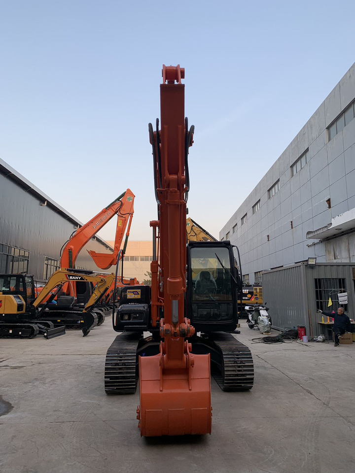 Hitachi ZX120 ZX70 ZX200 Good Price Secondhand Excavator - Beltegraver: bilde 3 Hitachi ZX120 ZX70 ZX200 Good Price Secondhand Excavator - Beltegraver: bilde 3