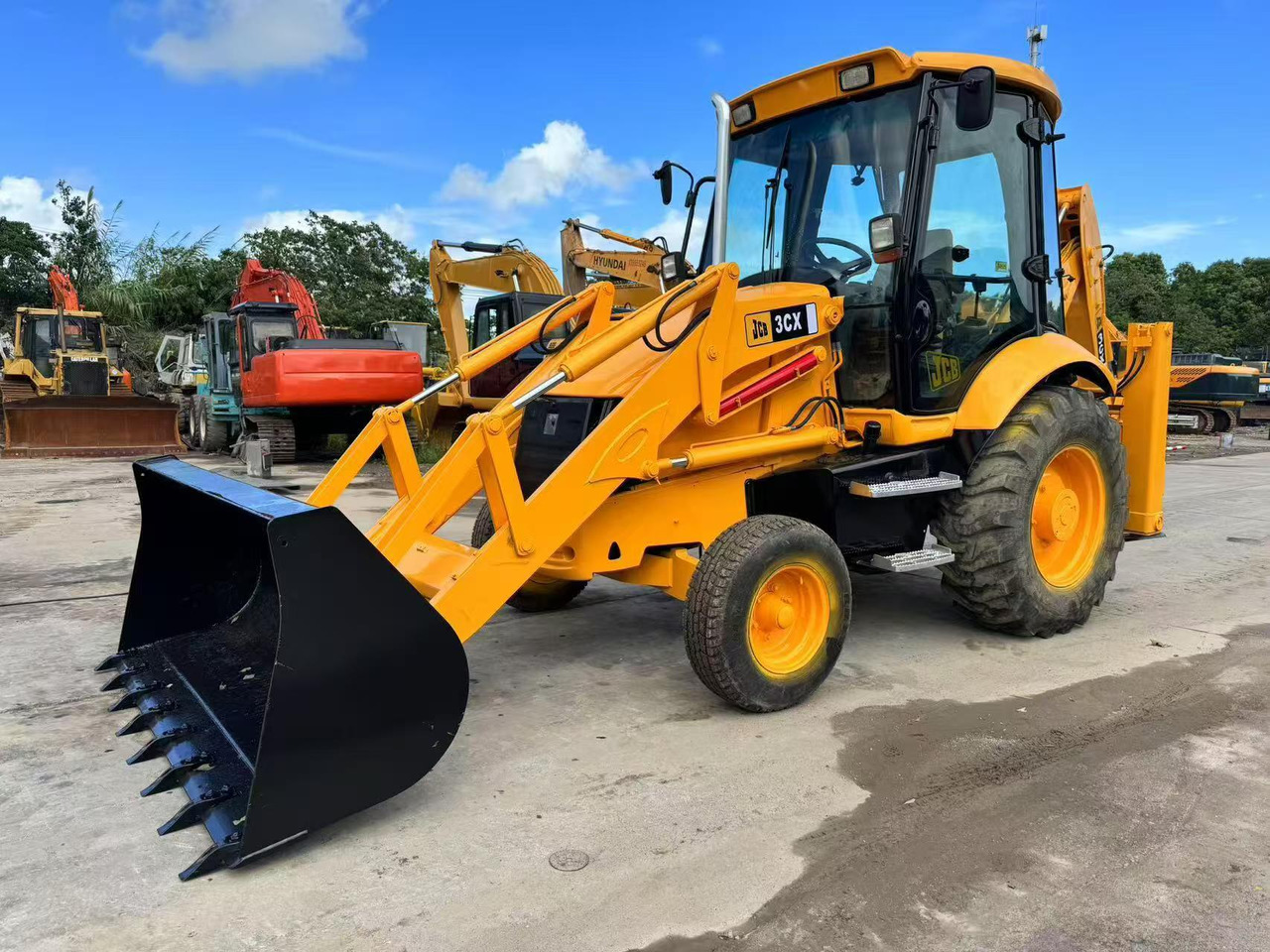 JCB 4x4 Backhoe Loader 3CX Used Condition - Traktorgraver: bilde 1 JCB 4x4 Backhoe Loader 3CX Used Condition - Traktorgraver: bilde 1