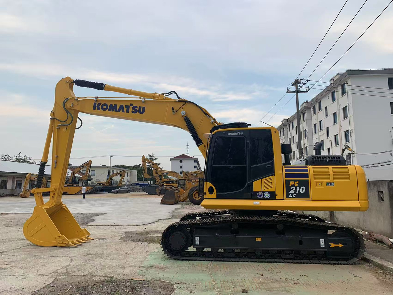 Komatsu Crawler Excavator PC210, PC200 Good Price Japan Excavator - Beltegraver: bilde 3 Komatsu Crawler Excavator PC210, PC200 Good Price Japan Excavator - Beltegraver: bilde 3