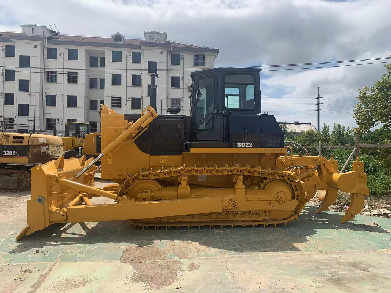 SHANTUI Bulldozer SD22, SD32, SD16 Secondhand Condition - Bulldozer: bilde 2 SHANTUI Bulldozer SD22, SD32, SD16 Secondhand Condition - Bulldozer: bilde 2