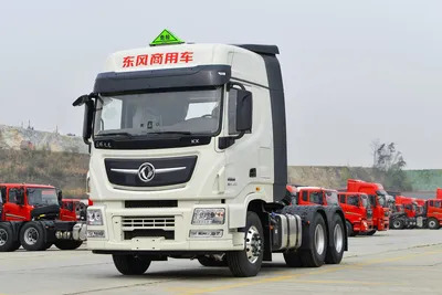 520HP Dump Truck Head 6X4 Dongfeng Kl Tractor Unit - Trekkvogn: bilde 1 520HP Dump Truck Head 6X4 Dongfeng Kl Tractor Unit - Trekkvogn: bilde 1