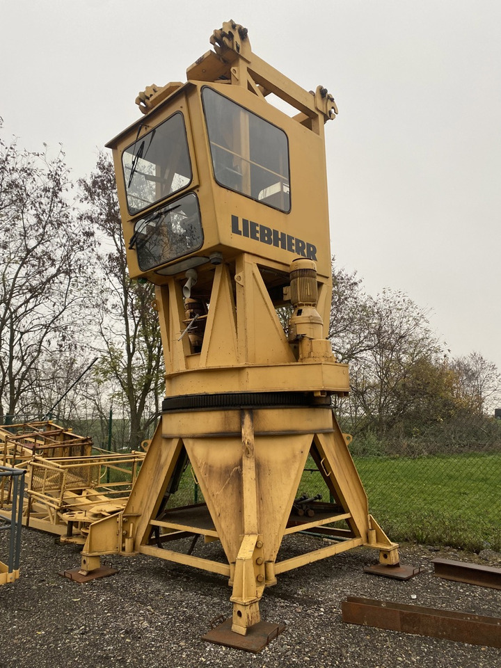 LIEBHERR 256HC - Tårnkran: bilde 1 LIEBHERR 256HC - Tårnkran: bilde 1