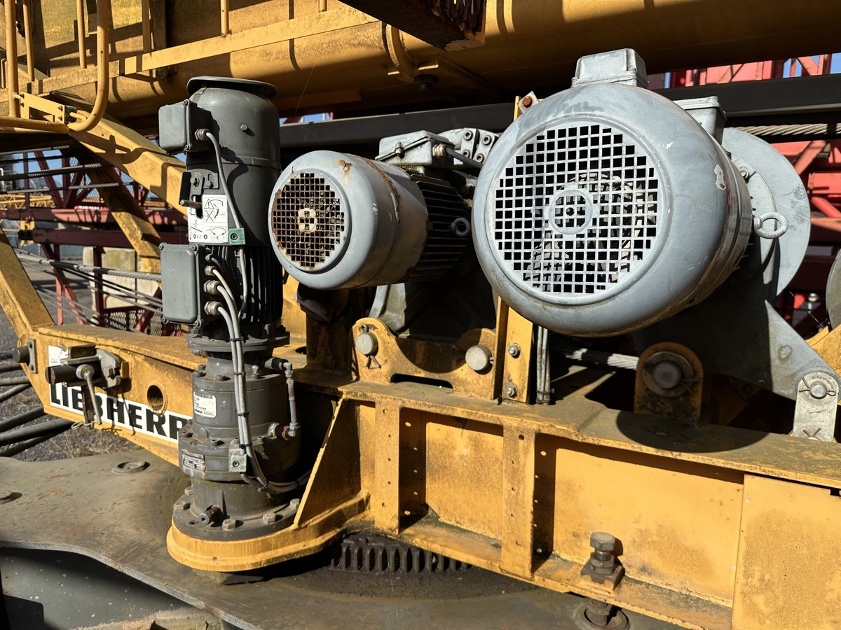 LIEBHERR 27 TT - Selvreisende kran: bilde 4 LIEBHERR 27 TT - Selvreisende kran: bilde 4