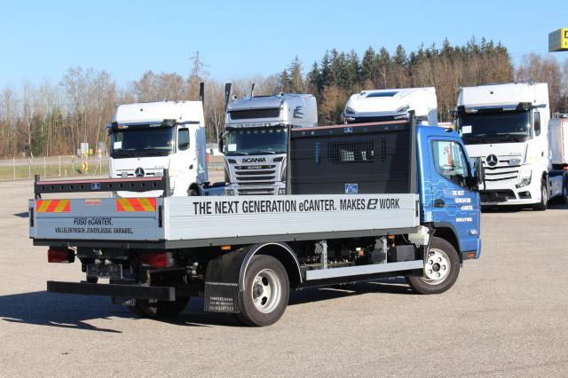 FUSO Canter 4C15E M - BATT. - Varebil med plan: bilde 3 FUSO Canter 4C15E M - BATT. - Varebil med plan: bilde 3