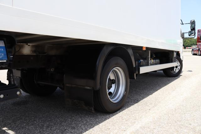 FUSO Canter 7C18 AMT - Varebil med skap: bilde 4 FUSO Canter 7C18 AMT - Varebil med skap: bilde 4