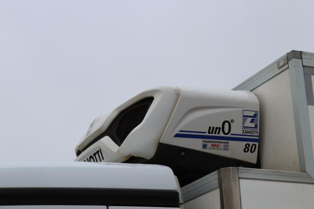 Mercedes-Benz Antos 1832 L - Lastebil med kjøl: bilde 5 Mercedes-Benz Antos 1832 L - Lastebil med kjøl: bilde 5