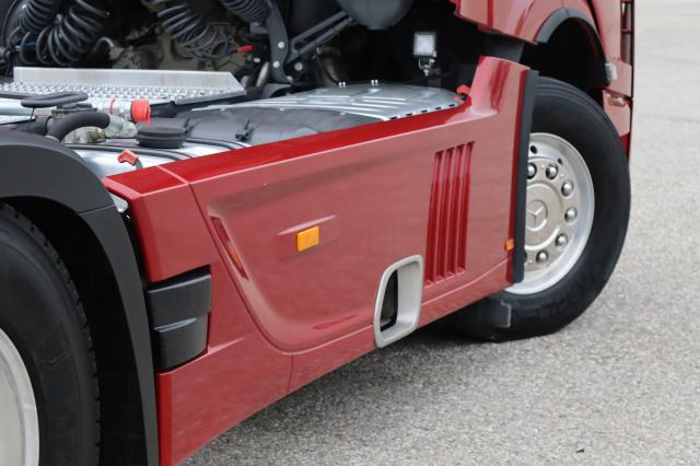 Mercedes-Benz Actros 1851 LS - Trekkvogn: bilde 5 Mercedes-Benz Actros 1851 LS - Trekkvogn: bilde 5