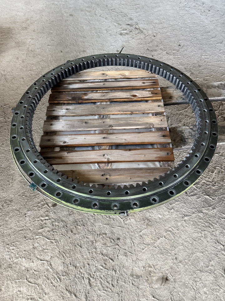 LIEBHERR  - Svingkrans for Gravemaskin: bilde 2 LIEBHERR  - Svingkrans for Gravemaskin: bilde 2