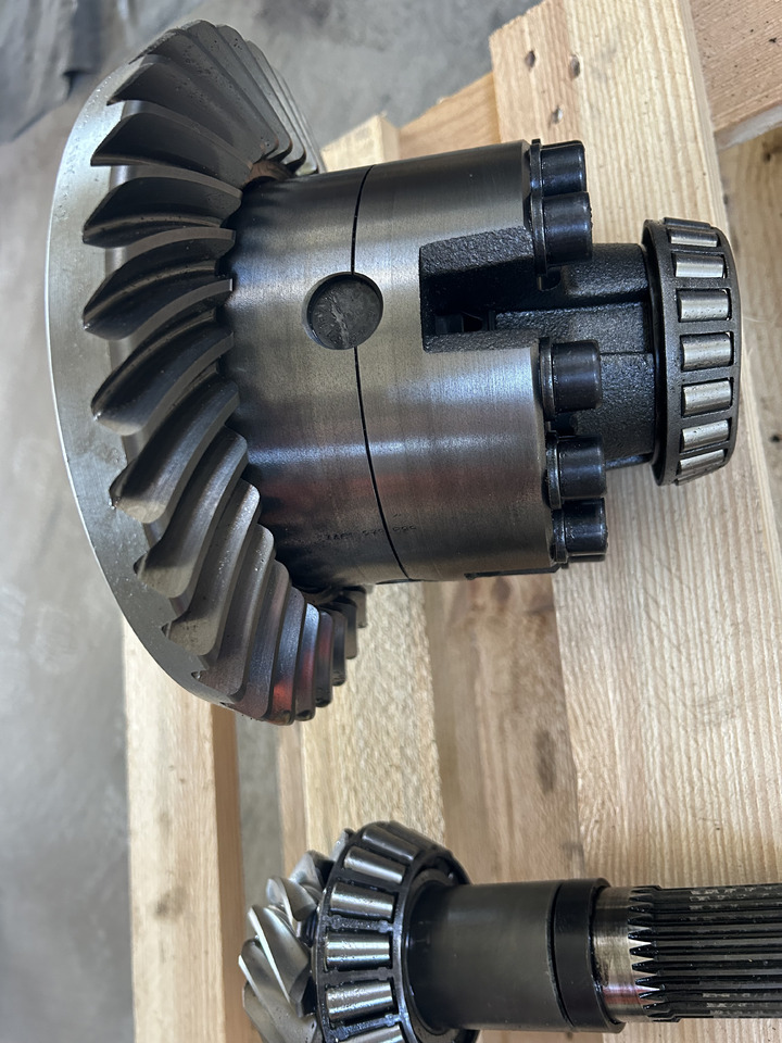 ZF MT-E3050 - Differensial for Gravemaskin: bilde 5 ZF MT-E3050 - Differensial for Gravemaskin: bilde 5