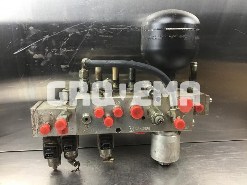 Liebherr A944C Li / A934C Li / R944C Li / R954C / A954C Li / R934C - Hydraulikk: bilde 2 Liebherr A944C Li / A934C Li / R944C Li / R954C / A954C Li / R934C - Hydraulikk: bilde 2