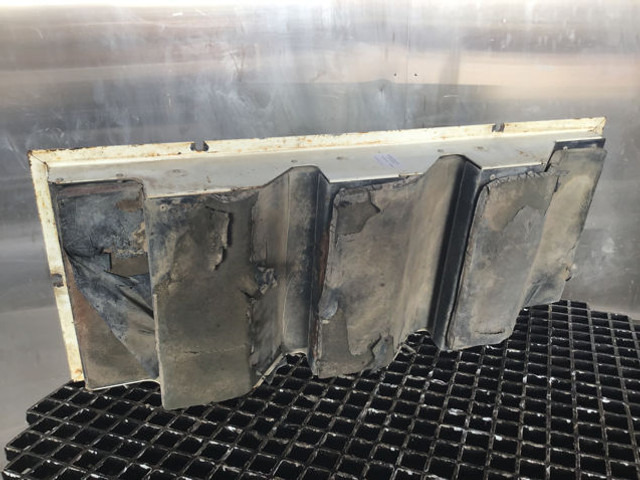 Liebherr Bonnet Right - Panser: bilde 1 Liebherr Bonnet Right - Panser: bilde 1