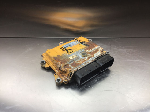 Liebherr Control - Styreenhet: bilde 3 Liebherr Control - Styreenhet: bilde 3