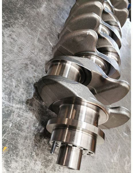 Liebherr Crankshaft D934L - Veivaksel: bilde 4 Liebherr Crankshaft D934L - Veivaksel: bilde 4