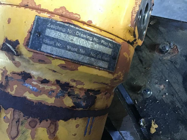 Styresnekke Liebherr Cylinder: bilde 11