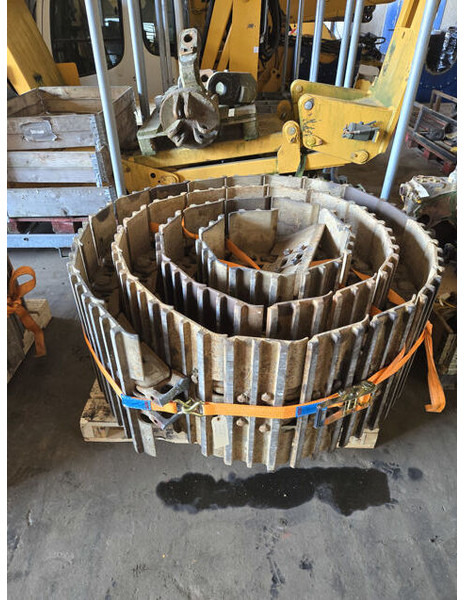 Liebherr D6C Tracks 600mm - Belter: bilde 4 Liebherr D6C Tracks 600mm - Belter: bilde 4