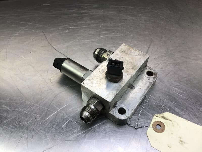 Liebherr Distribution Block - Motor og deler: bilde 2 Liebherr Distribution Block - Motor og deler: bilde 2