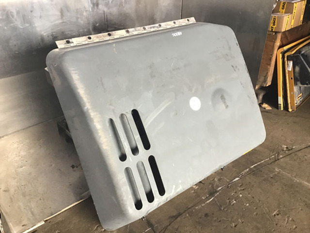 Liebherr Engine Hood - Panser: bilde 1 Liebherr Engine Hood - Panser: bilde 1