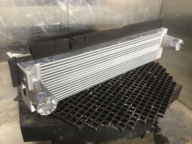 Liebherr Intercooler - Intercooler: bilde 3 Liebherr Intercooler - Intercooler: bilde 3
