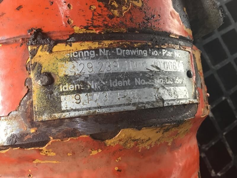 Liebherr L531 - Hydraulisk sylinder: bilde 3 Liebherr L531 - Hydraulisk sylinder: bilde 3