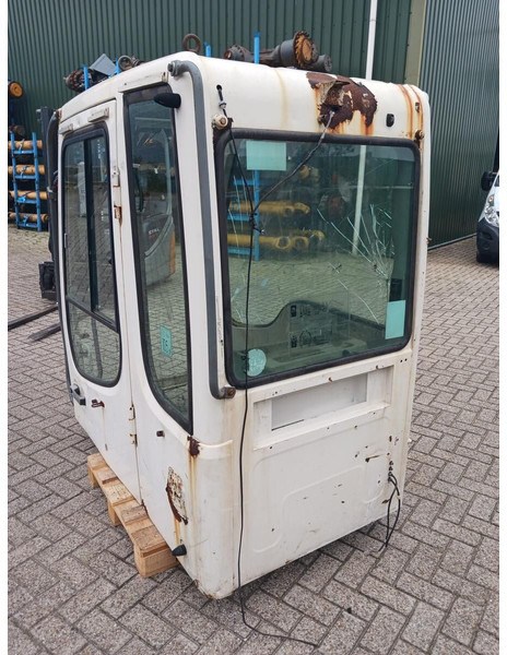 Liebherr - Førerhus og interiør: bilde 4 Liebherr - Førerhus og interiør: bilde 4