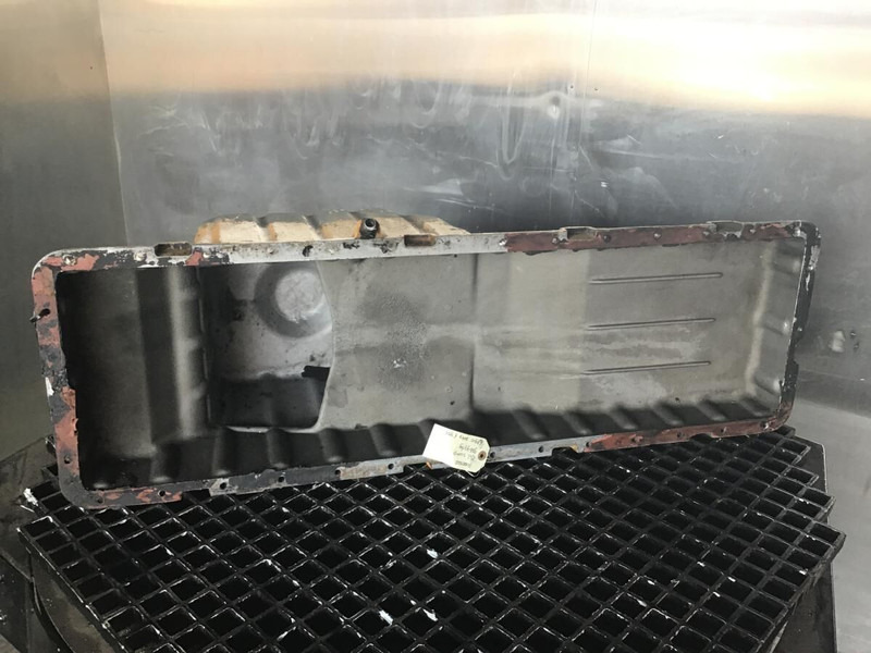 Liebherr Oil Sump - Veivhus: bilde 3 Liebherr Oil Sump - Veivhus: bilde 3