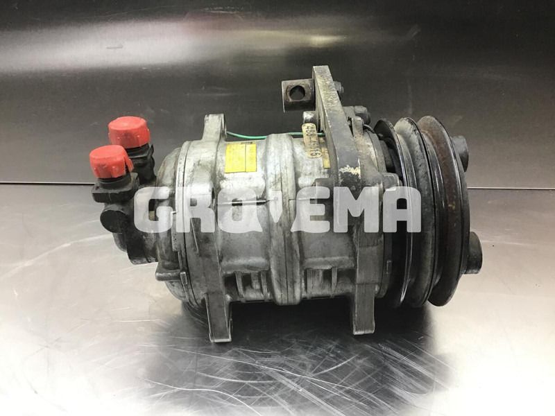 Liebherr R900 Li / A316 Li / A314 Li / A312 Li / A309 Li / A310 - A/C kompressor: bilde 1 Liebherr R900 Li / A316 Li / A314 Li / A312 Li / A309 Li / A310 - A/C kompressor: bilde 1