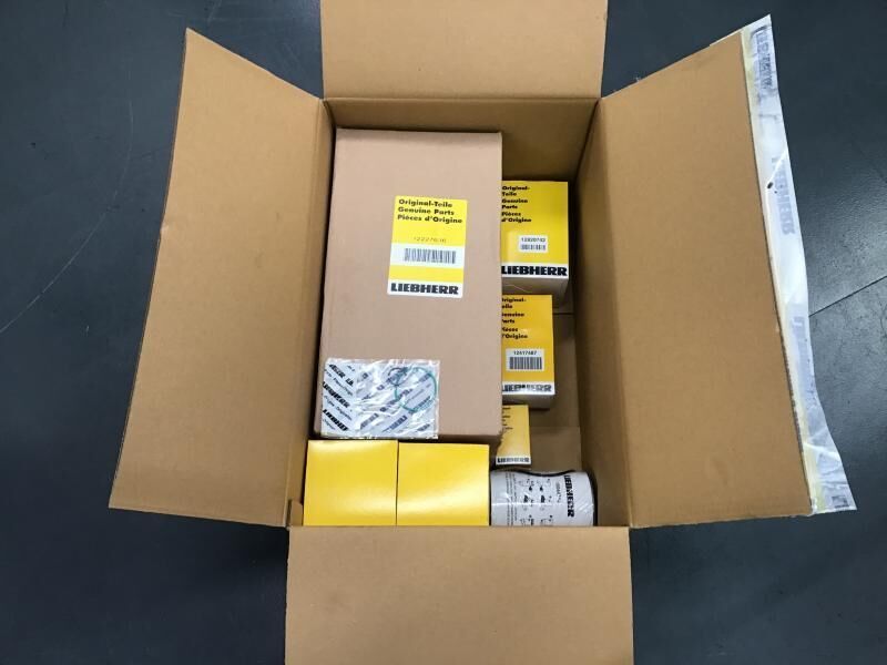 Liebherr R906/R906 ADVANCED/R906 C/R906 LC - Drivstofffilter: bilde 2 Liebherr R906/R906 ADVANCED/R906 C/R906 LC - Drivstofffilter: bilde 2