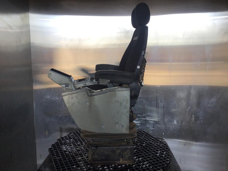 Liebherr R926 COMP / R946 LC / R946 LC-V - Sete: bilde 3 Liebherr R926 COMP / R946 LC / R946 LC-V - Sete: bilde 3