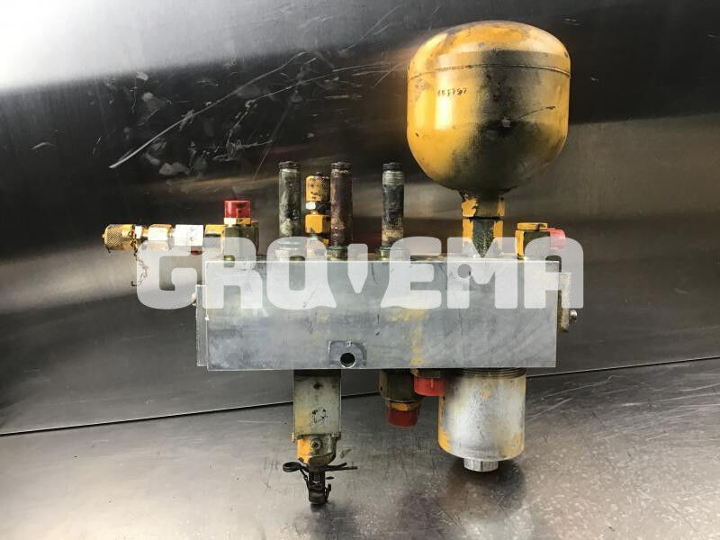 Liebherr R934B / R974B / R974 / R964B - Hydraulikk: bilde 2 Liebherr R934B / R974B / R974 / R964B - Hydraulikk: bilde 2