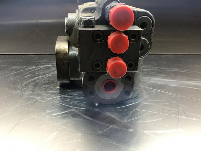 Liebherr Safety Valve - Hydraulikk: bilde 3 Liebherr Safety Valve - Hydraulikk: bilde 3