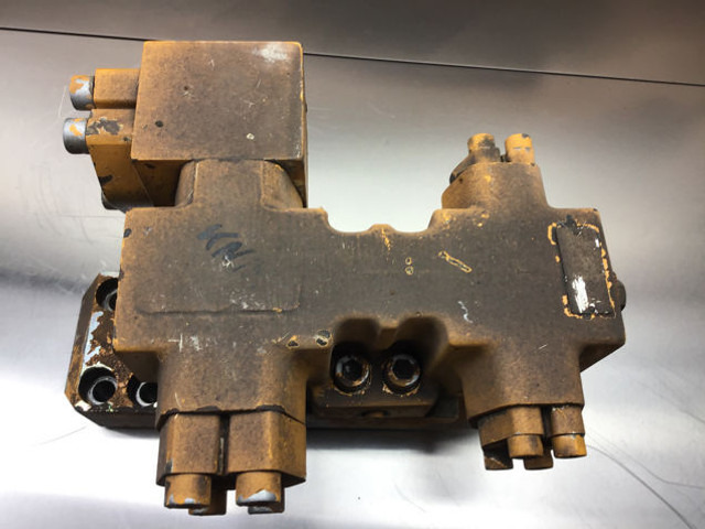 Liebherr Safety Valve - Hydraulikk: bilde 3 Liebherr Safety Valve - Hydraulikk: bilde 3