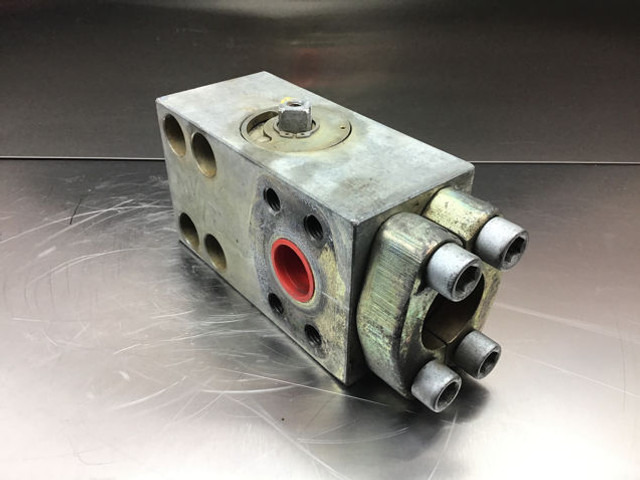 Liebherr Safety Valve - Ventil: bilde 2 Liebherr Safety Valve - Ventil: bilde 2