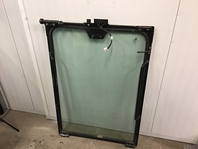 Liebherr Window Glass - Vindu og deler: bilde 5 Liebherr Window Glass - Vindu og deler: bilde 5