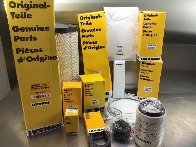 Liebherr Service Kit 2000 hours R906/R916/R926 - Reservedeler: bilde 1 Liebherr Service Kit 2000 hours R906/R916/R926 - Reservedeler: bilde 1