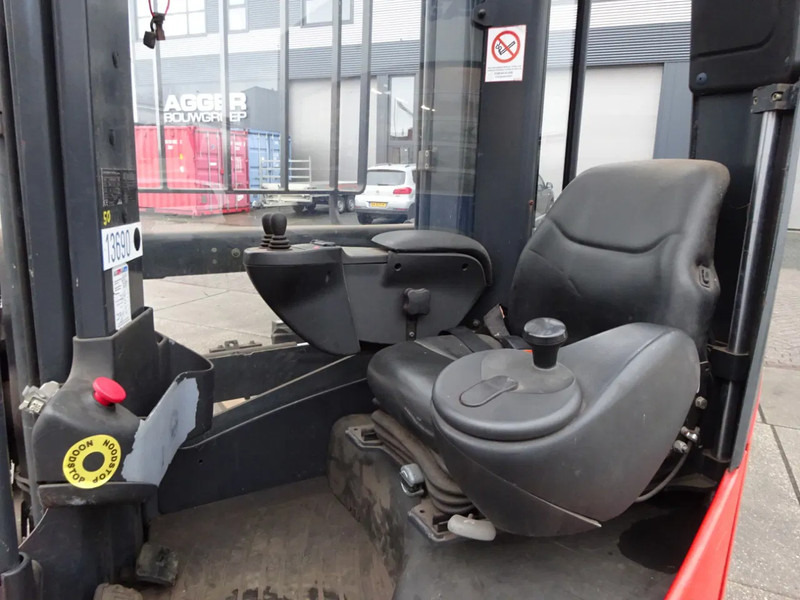 Reachtruck Linde R16X / 1600 kg / Reachtruck / Only for parts!: bilde 6