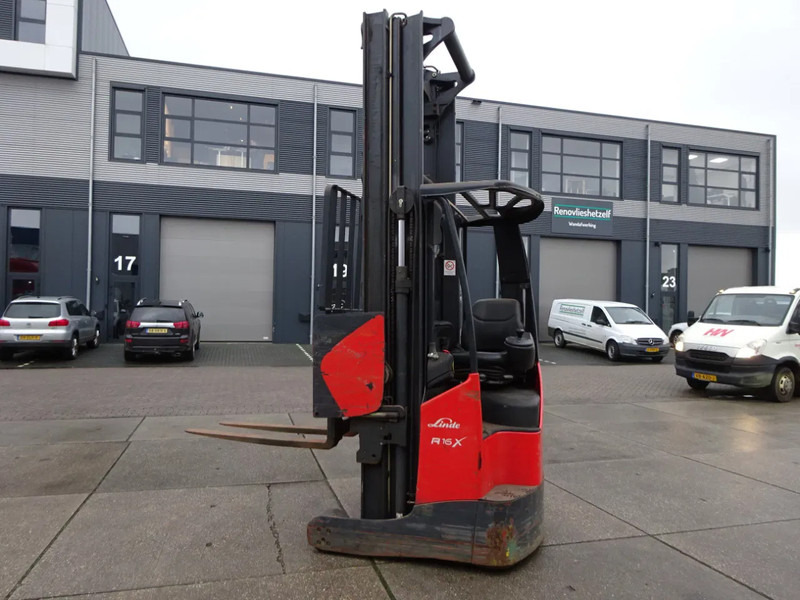 Linde R16X / 1600 kg / Reachtruck / Only for parts! - Reachtruck: bilde 5 Linde R16X / 1600 kg / Reachtruck / Only for parts! - Reachtruck: bilde 5