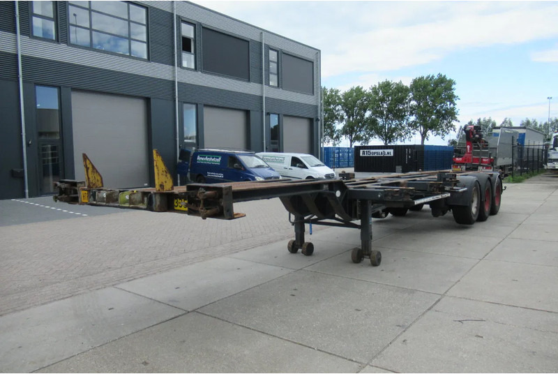 Renders Container Chassis / Extendable on rear / BPW + drum - Container-transport/ Vekselflak semitrailer: bilde 3 Renders Container Chassis / Extendable on rear / BPW + drum - Container-transport/ Vekselflak semitrailer: bilde 3