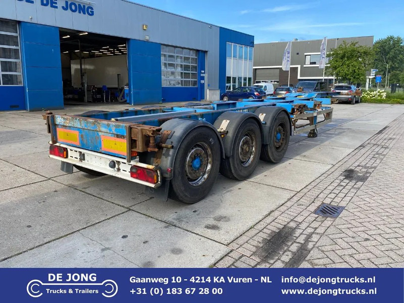 Renders Container chassis / Mercedes + Disc / 1x Lift Axle / 1x Extendable - Container-transport/ Vekselflak semitrailer: bilde 1 Renders Container chassis / Mercedes + Disc / 1x Lift Axle / 1x Extendable - Container-transport/ Vekselflak semitrailer: bilde 1