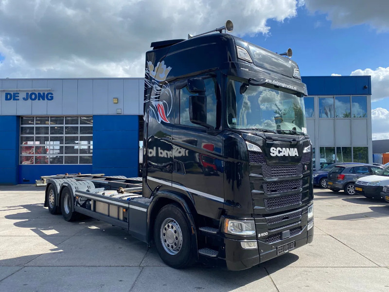 Scania S500 NGS BDF / Retarder / 6x2 / 2x Tank - Container-transport/ Vekselflak lastebil: bilde 3 Scania S500 NGS BDF / Retarder / 6x2 / 2x Tank - Container-transport/ Vekselflak lastebil: bilde 3