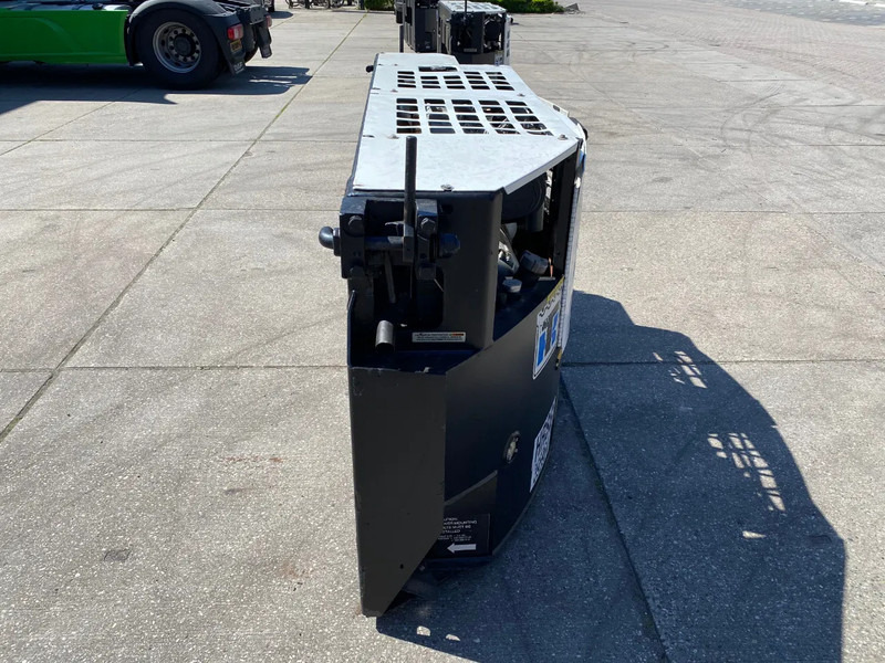 THERMO KING Genset Clip-on SG 3000 / 2013 / 11946 hrs. - Elektrisk generator: bilde 2 THERMO KING Genset Clip-on SG 3000 / 2013 / 11946 hrs. - Elektrisk generator: bilde 2