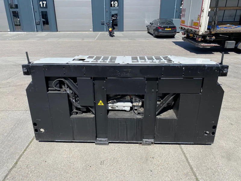 THERMO KING Genset Clip-on SG 3000 / 2013 / 12148 hrs. - Elektrisk generator: bilde 3 THERMO KING Genset Clip-on SG 3000 / 2013 / 12148 hrs. - Elektrisk generator: bilde 3