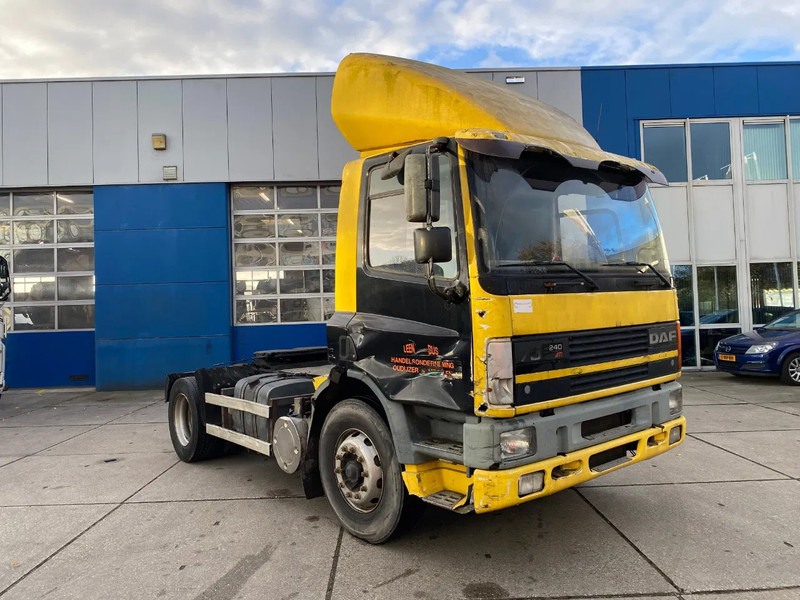 DAF CF 75.240 SC / Manual / Euro 1 - Trekkvogn: bilde 3 DAF CF 75.240 SC / Manual / Euro 1 - Trekkvogn: bilde 3
