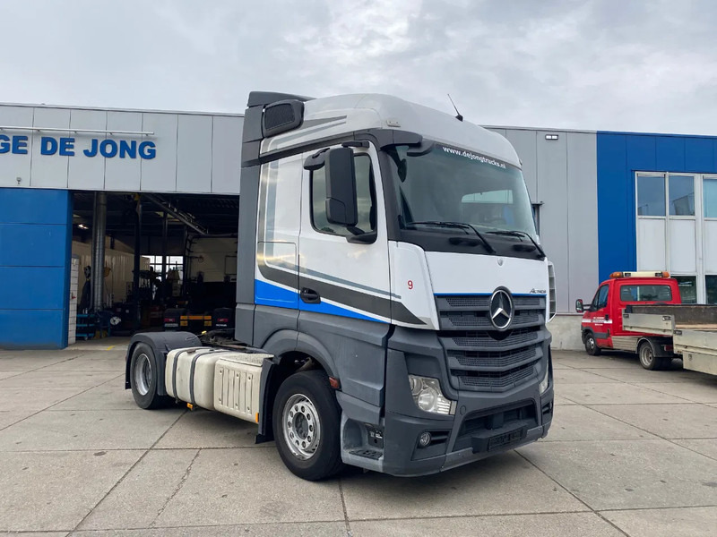 Mercedes-Benz Actros 1845 / Stream Space / Retarder / 2x Tank - Trekkvogn: bilde 3 Mercedes-Benz Actros 1845 / Stream Space / Retarder / 2x Tank - Trekkvogn: bilde 3